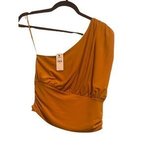 One shoulder crop blouse